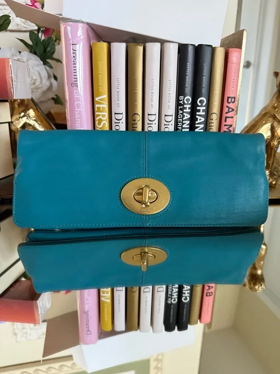 Coach Madeline leather fold over turn lock teal blue clutch - Picture 11 of 14